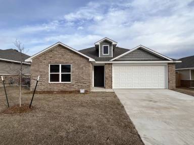 Main picture of 1812 E Krayler Ave