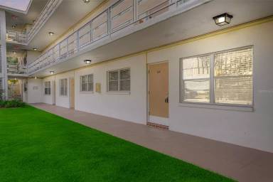 Main picture of 911 Washington Ave Apartments