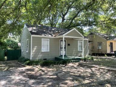 Main picture of 3430 Sharpe Ave