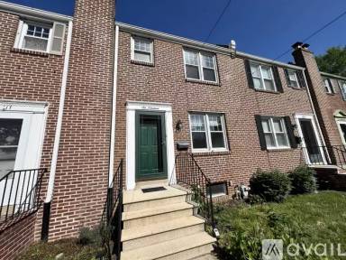 Main picture of 619 Greenhill Ave