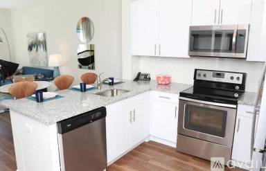 Main picture of 101 Cottage St