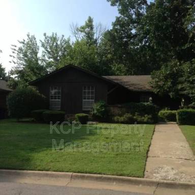 Main picture of 4802 S U St