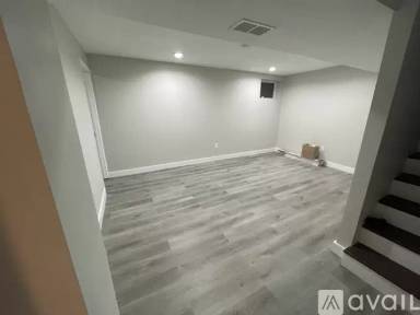 Main picture of 4112 Ellis St