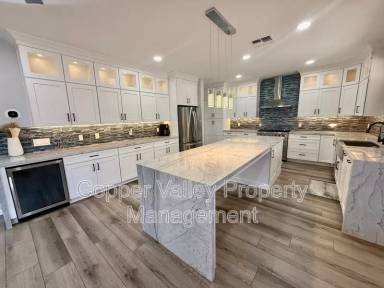 Main picture of 7461 W Honeysuckle Dr