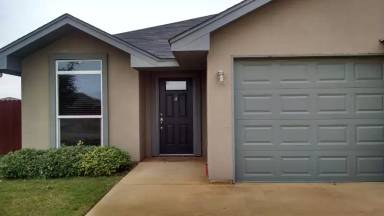 Main picture of 2009 Pinckney Ct