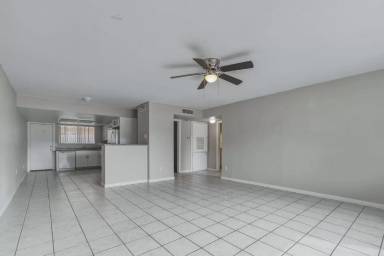 Main picture of 3308 W Loma Ln
