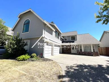 Main picture of 1443 Oak Grove Dr