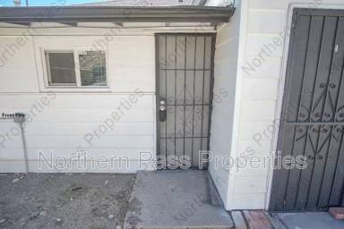 Main picture of 2111 Portland Ave