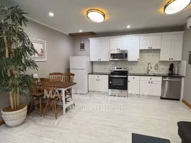 Main picture of 335 N Peachtree Ave