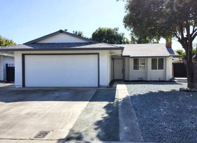 Main picture of 3 N Tracy Blvd