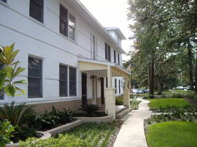 Main picture of 1123 SW 5th Ave