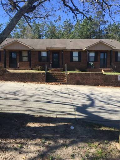 Main picture of 2830 Lumpkin Rd