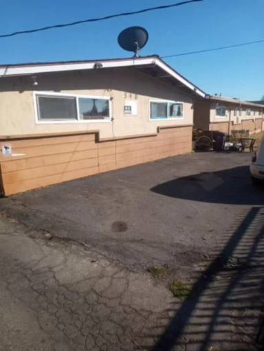 Main picture of 548 105th Ave