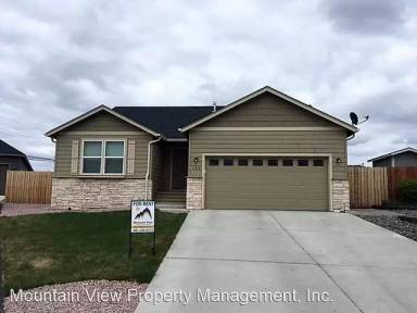 Main picture of 142 SW 33rd Dr
