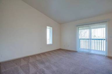 Main picture of 1973 45th Ave NE