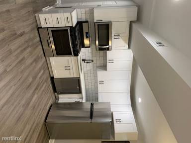 Main picture of 3735 N Kimball Ave