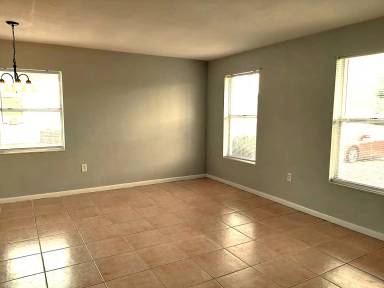 Main picture of 21440 Mallory Ave