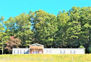 Main picture of 1520 Idlewild Rd