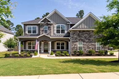 Main picture of 441 Yellow Pine Trl