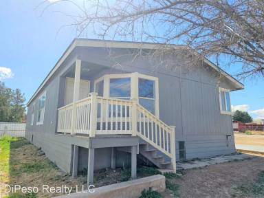 Main picture of 242 N Huachuca St