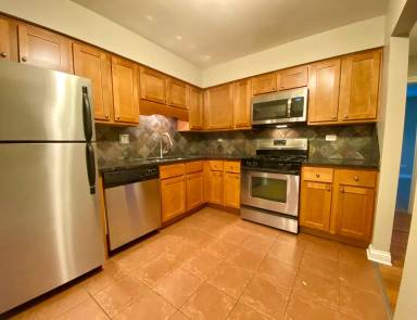 Main picture of Maple Apartments