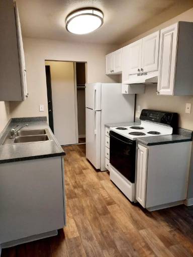 Main picture of 1936 F St SE