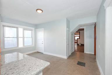 Main picture of 1910 Corning Ave