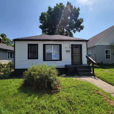 Main picture of 2133 Sugar Grove Ave