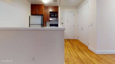 Main picture of 440 E 78th St