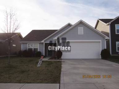 Main picture of 2450 Bridlewood Dr