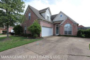 Main picture of 8573 Shady Elm Dr