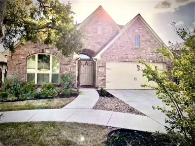 Main picture of 228 Serrano St