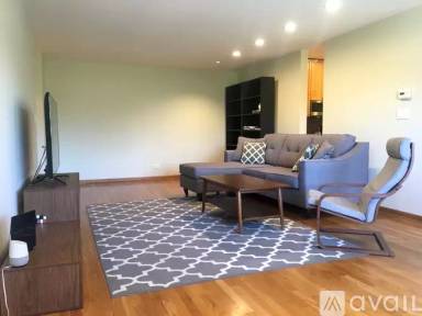 Main picture of 744 Dempster St