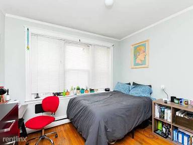 Main picture of 1653 Commonwealth Ave