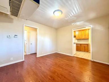Main picture of 73 Duane St