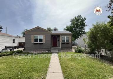 Main picture of 5618 Balsam St