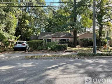 Main picture of 415 NW 19th St