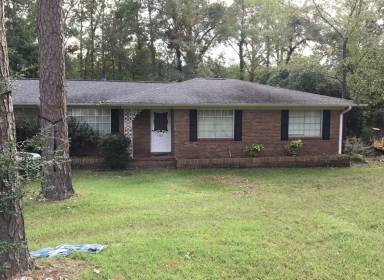 Main picture of 1105 Robinette Dr