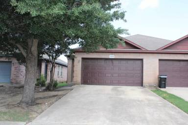 Main picture of 1241 Redman Ave