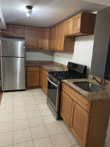 Main picture of 1430 Crosby Ave