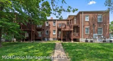 Main picture of 5744 Pershing Ave