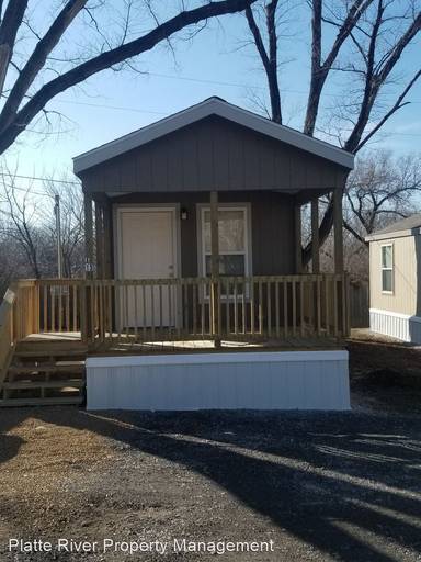 Main picture of Live Oaks Community