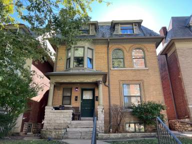 Main picture of Newstead and McPherson Apartments