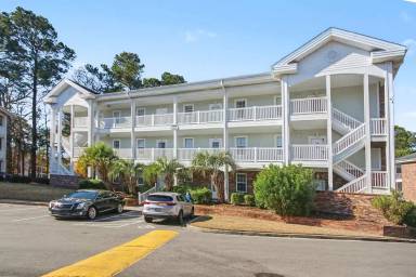 Main picture of 682 Riverwalk Dr