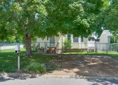 Main picture of 726 Heritage Square Dr