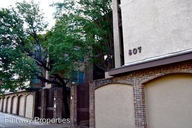 Main picture of 807 W 25th St