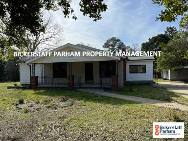 Main picture of 9110 Lee Road 240