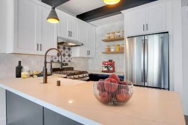 Main picture of 33 Eastwind Street