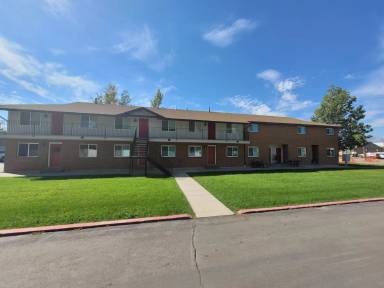 Main picture of 470 N 100 E