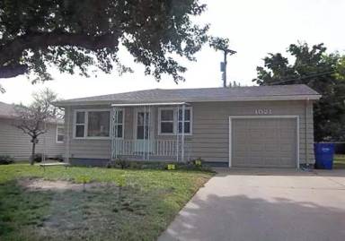 Main picture of 1021 Highland Dr